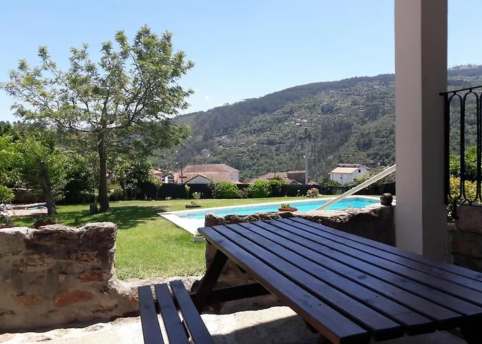 Douro Valley-casa Do Vimieiro Sande (Porto)